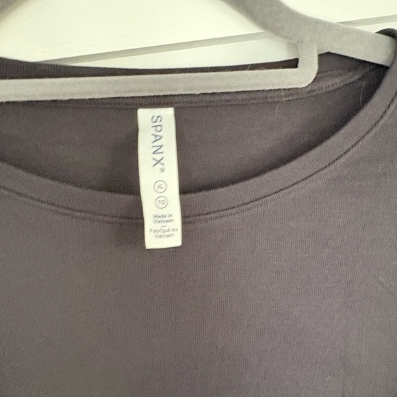 SPANX NWT Black Long Sleeve Drape Top - Picture 6 of 8